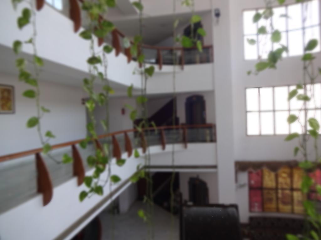 Hotel Sita Manor Gwalior Dış mekan fotoğraf