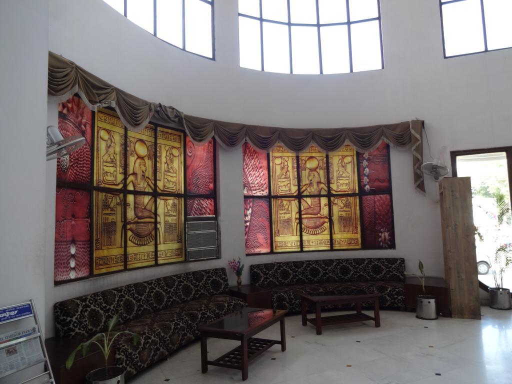 Hotel Sita Manor Gwalior Dış mekan fotoğraf