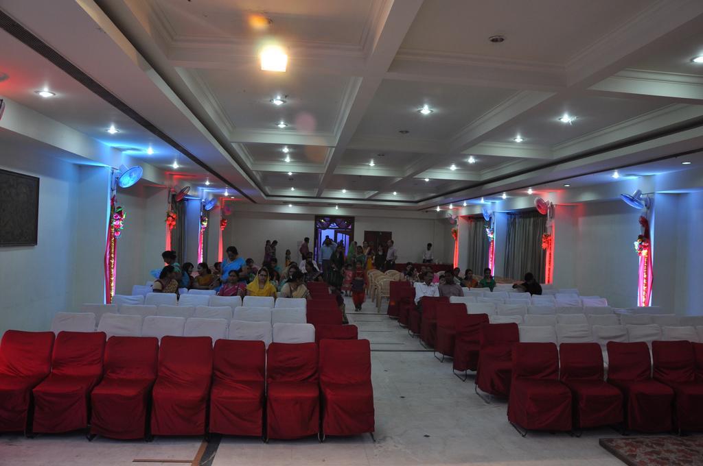 Hotel Sita Manor Gwalior Dış mekan fotoğraf