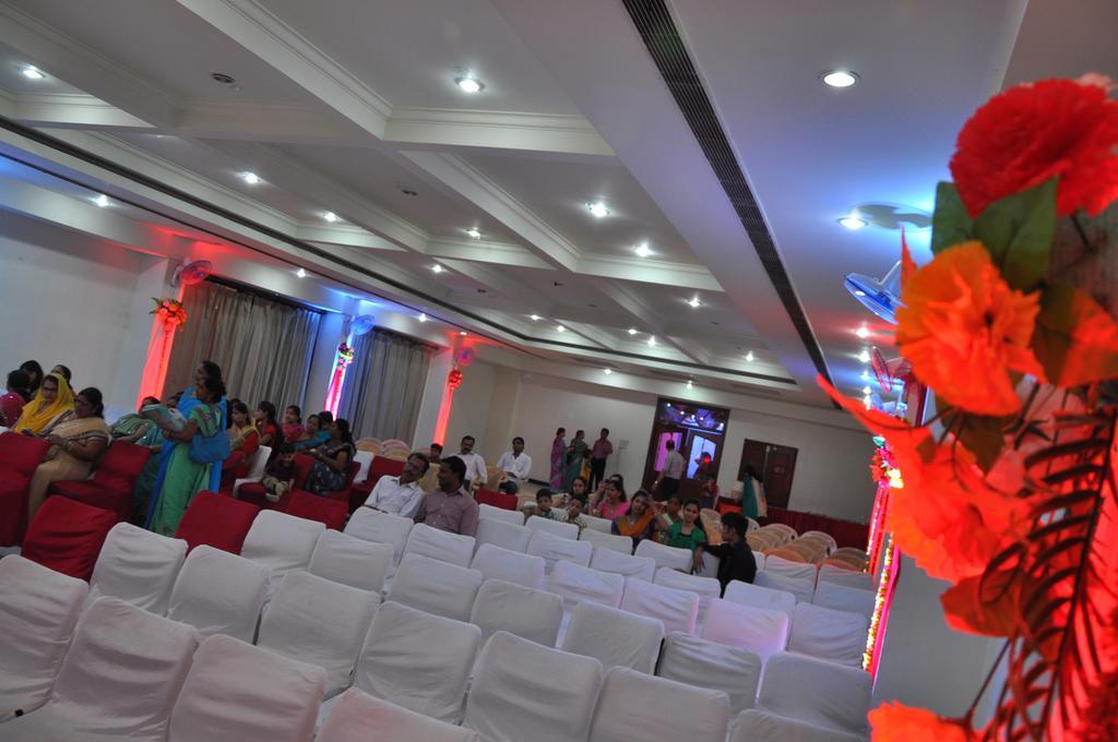 Hotel Sita Manor Gwalior Dış mekan fotoğraf