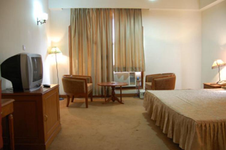 Hotel Sita Manor Gwalior Dış mekan fotoğraf